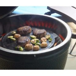 Big Green Egg Cast Iron Plancha Griddle 14 In. L X 14 In. W -Grill Masters Outlet 033dc5ff 133c 4bb7 bf3c 907bf27ab462