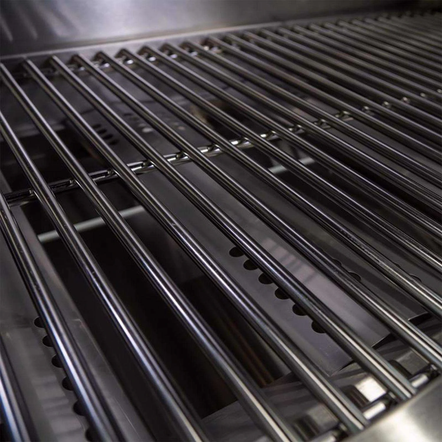 TYTUS 4 Burner Liquid Propane Grill Gray 6 TYTUS 4 Burner Liquid Propane Grill Gray - Image 4