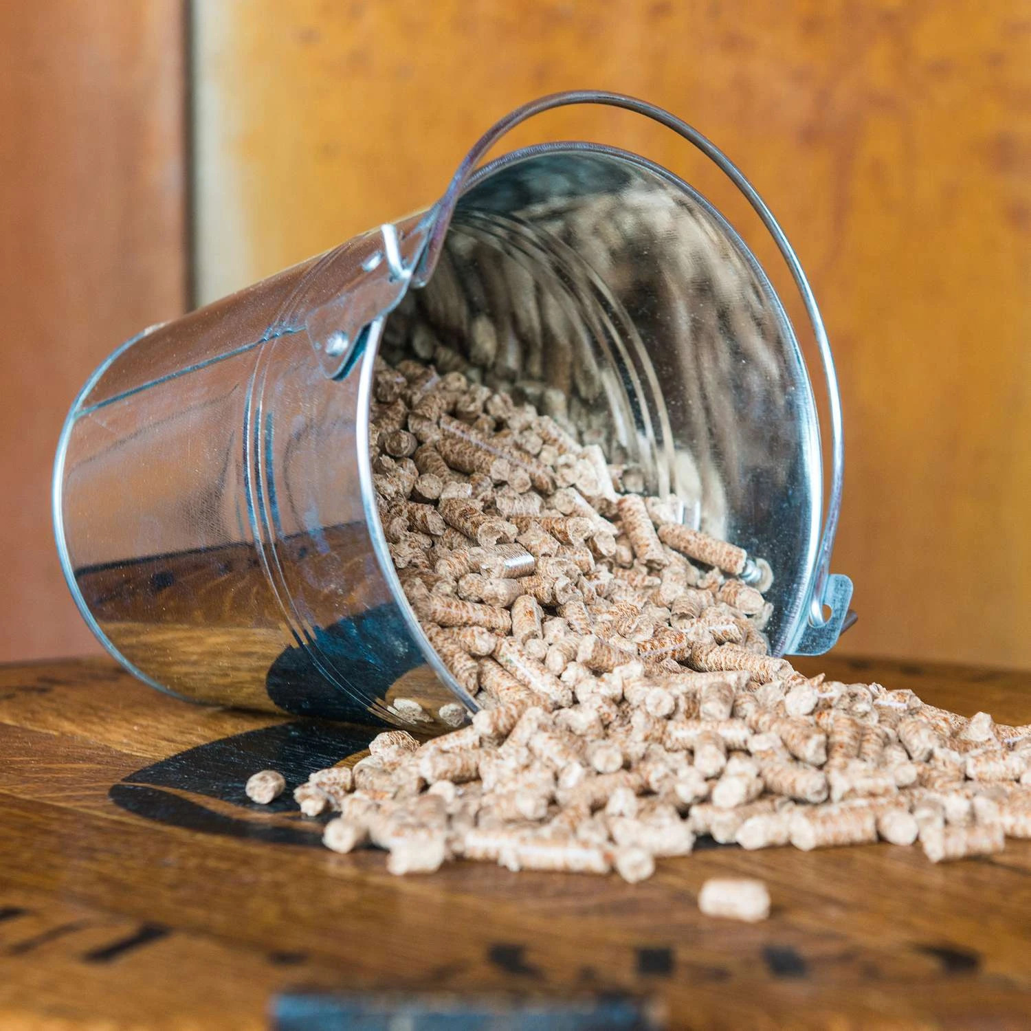 Traeger Signature Hardwood Pellets All Natural Cherry/Hickory/Maple 20 Lb 4 Traeger Signature Hardwood Pellets All Natural Cherry/Hickory/Maple 20 Lb - Image 2