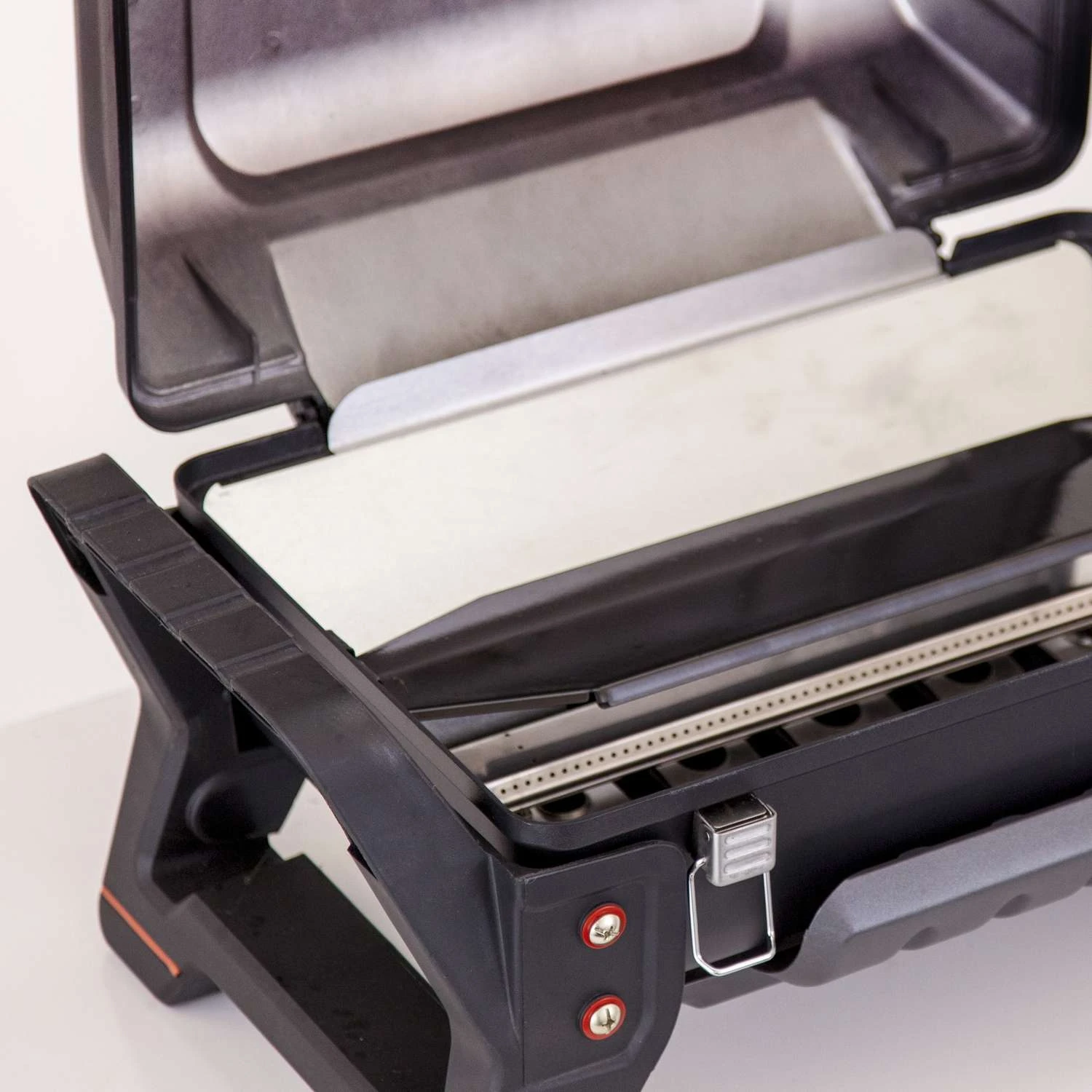 Char-Broil Grill2Go X200 1 Burner Liquid Propane Grill Black 7 Char-Broil Grill2Go X200 1 Burner Liquid Propane Grill Black - Image 5