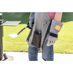 Oklahoma Joe's Grill Apron 19.9 L X 1 In. W 1 -Grill Masters Outlet 4632202c 09bb 4205 9af2 e8208b96d8b8