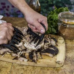 Oklahoma Joe's Plastic Meat Shredder 4.5 In. W 2 Pc -Grill Masters Outlet 50ed1090 d053 4e83 b28c 28b5d45ac074