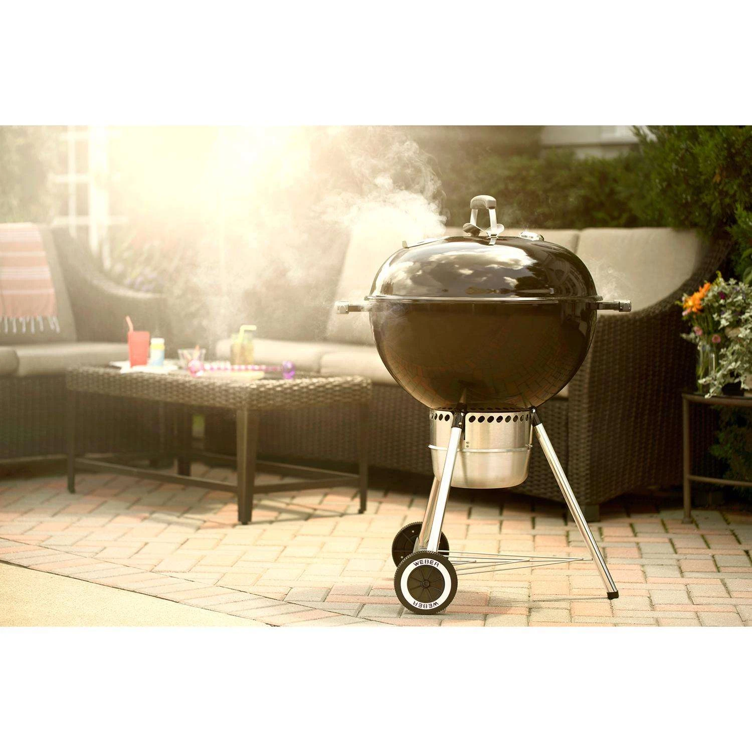Weber 22 In. Original Kettle Premium Charcoal Grill Black 11 Weber 22 In. Original Kettle Premium Charcoal Grill Black - Image 9