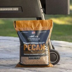 Traeger Premium All Natural Pecan BBQ Wood Pellet 20 Lb -Grill Masters Outlet 7cab3c3d 93ac 4777 910d 96a424024f89