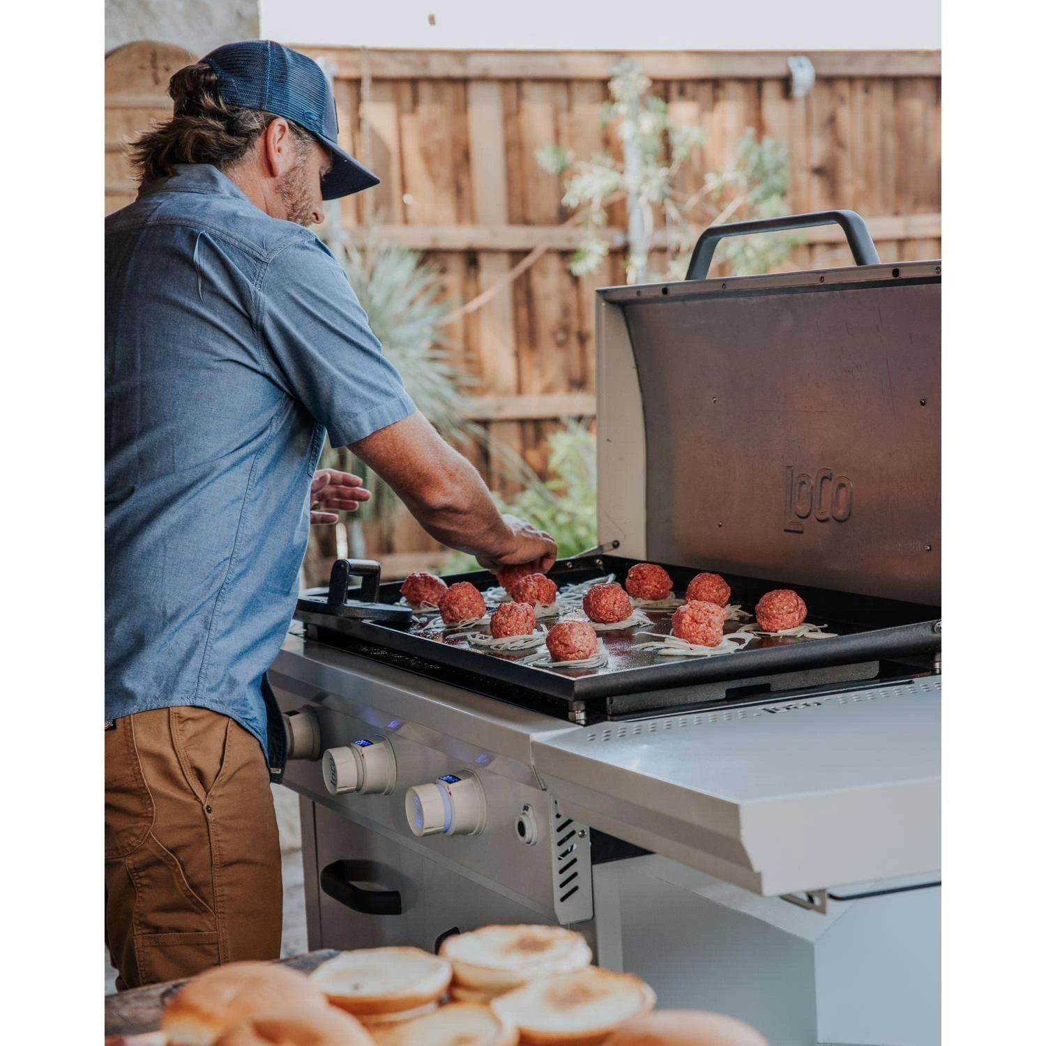 LoCo 3 Burner Liquid Propane Outdoor Griddle With Hood Gray 8 LoCo 3 Burner Liquid Propane Outdoor Griddle With Hood Gray - Image 6