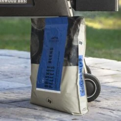 Traeger Brisket Blend Pellets All Natural Oak/Pecan 18 Lb -Grill Masters Outlet a36f27c1 3a8f 4b54 8c13 0fe63a3bee54