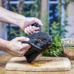 Oklahoma Joe's Plastic Meat Shredder 4.5 In. W 2 Pc -Grill Masters Outlet b7b31d79 a7cd 4716 8b86 34c0579b7a2f