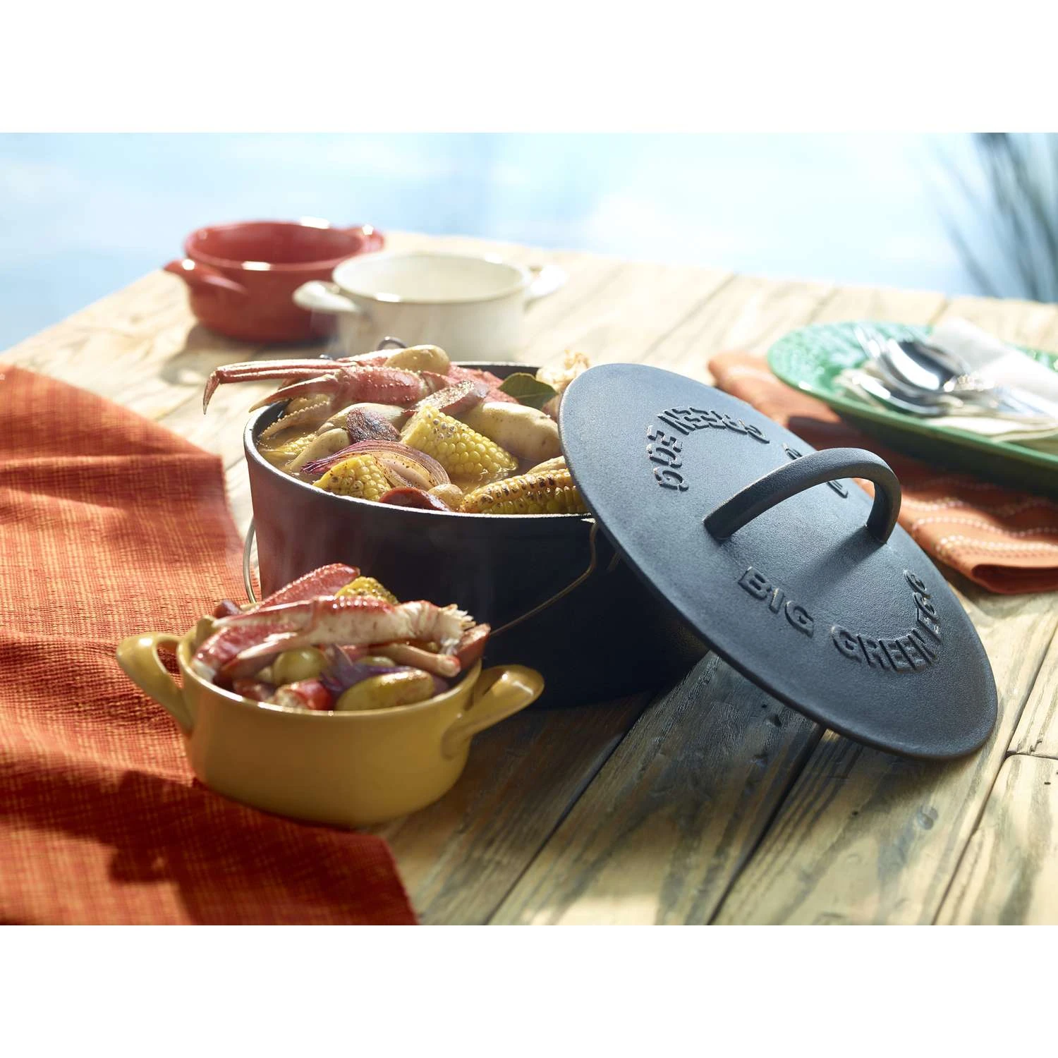 Big Green Egg Cast Iron Dutch Oven 5.5 Qt 1 Pk 5 Big Green Egg Cast Iron Dutch Oven 5.5 Qt 1 Pk - Image 3