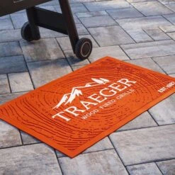 Traeger Polypropylene/PVC Grill Mat 29.5 In. L X 47 In. W -Grill Masters Outlet e64d04b7 664a 4686 8bdf 9514355f23f1