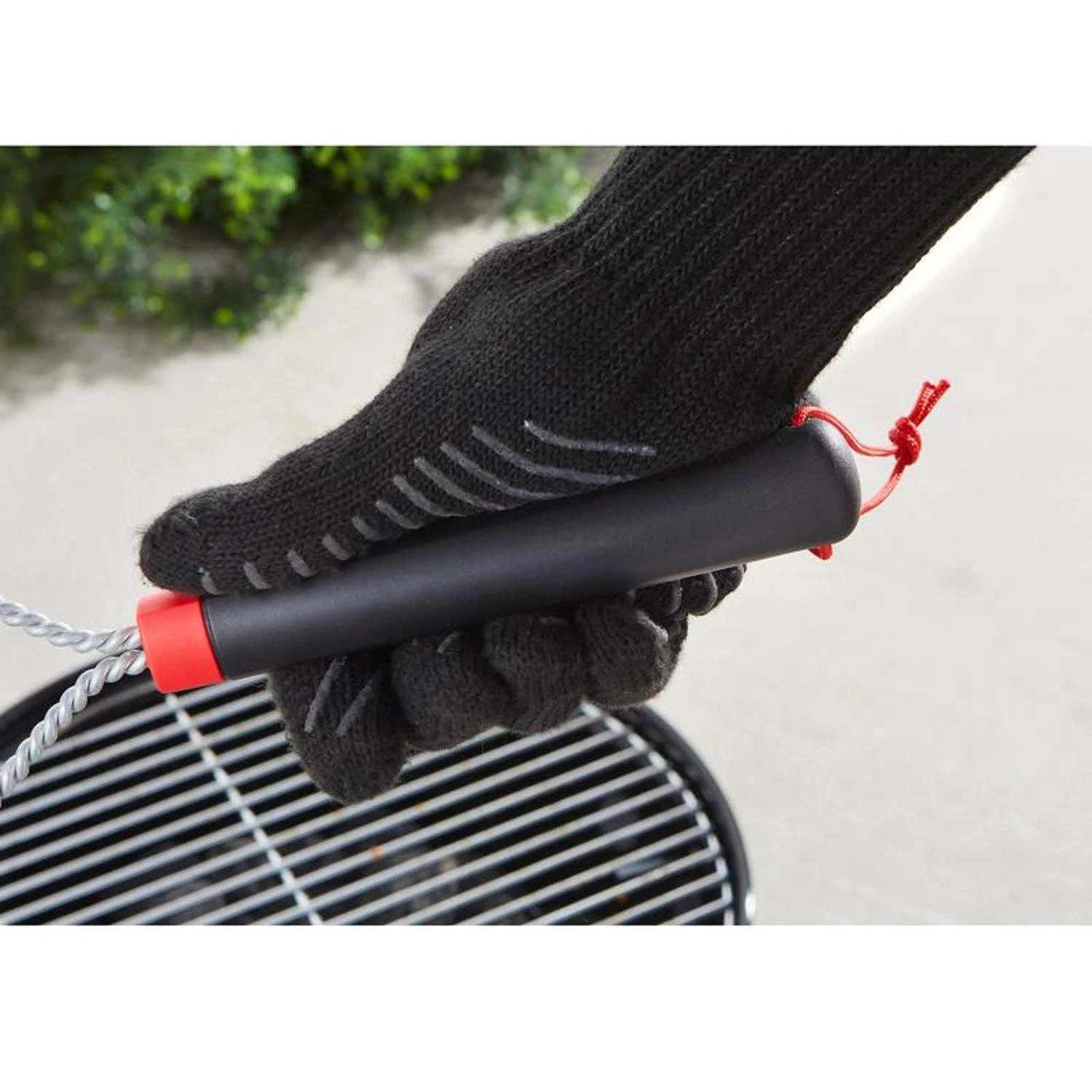 Weber Grill Brush 12 In. H X 1 In. L X 7 In. W 1 Pk 4 Weber Grill Brush 12 In. H X 1 In. L X 7 In. W 1 Pk - Image 2