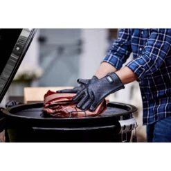 Weber Silicone Grilling Glove 10.83 In. L X 7.68 In. W 1 Pair -Grill Masters Outlet f281aafe 7200 4cba 82d6 98532a3948cf